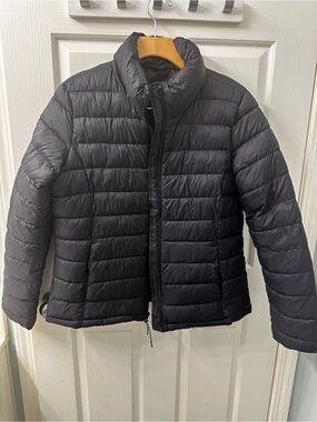 GAP Black Quilted Jacket with Navy Label